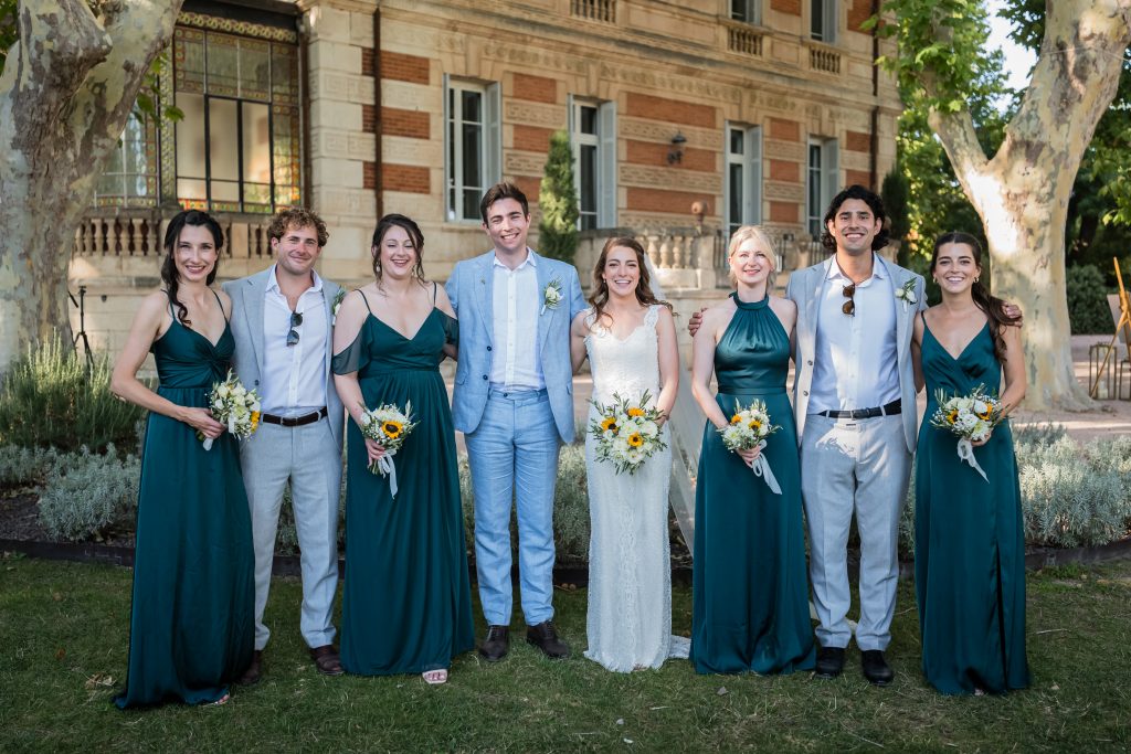 mariage provence lieu de reception venue aix marseille salon avignon wedding ceremony chateau privatise lieu d'exception dream venue couple bride groom happy couple
