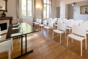reunion meeting lieu de reception reception venue seminaire seminar in provence south of France marseille aix salon avignon chateau privatise