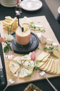 traiteur-mariage-13-plateau-fromages-chateau-verriere